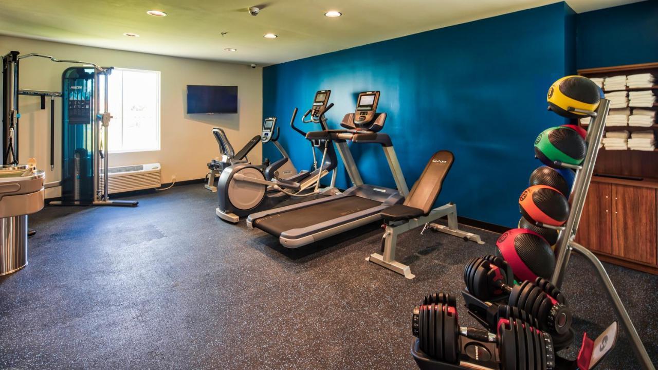 Uptown Suites Extended Stay Tampa Fl - Riverview Ривървю Екстериор снимка