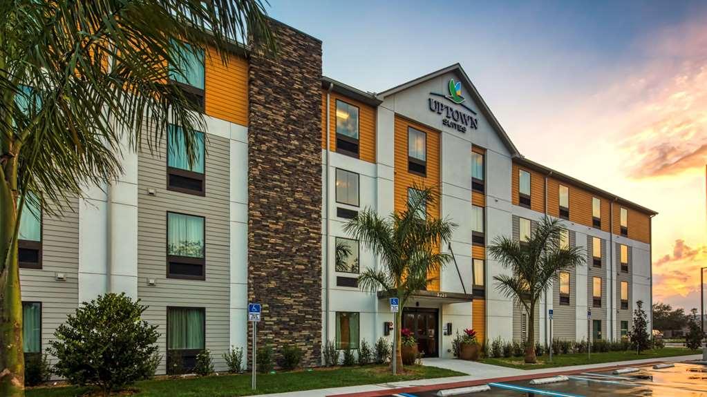 Uptown Suites Extended Stay Tampa Fl - Riverview Ривървю Екстериор снимка