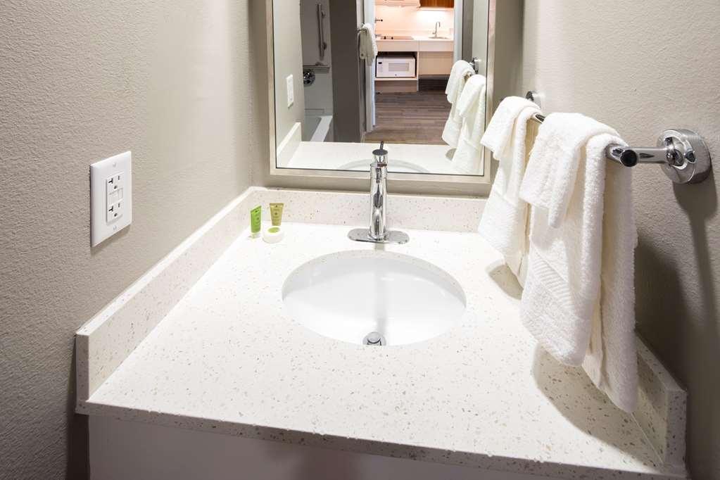 Uptown Suites Extended Stay Tampa Fl - Riverview Ривървю Стая снимка